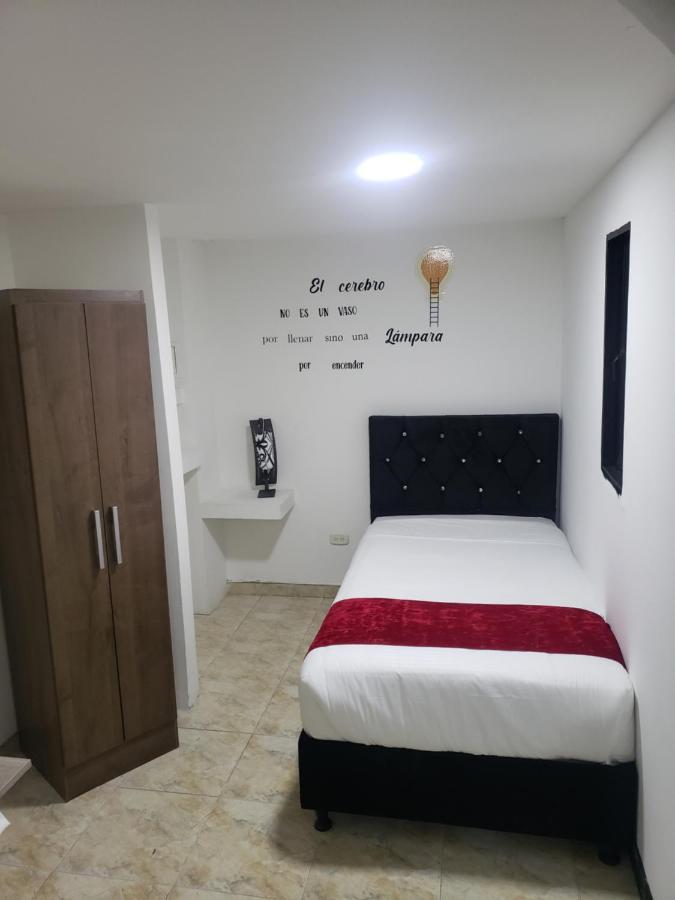 Aw Hotel American Travel Bogotá Eksteriør bilde